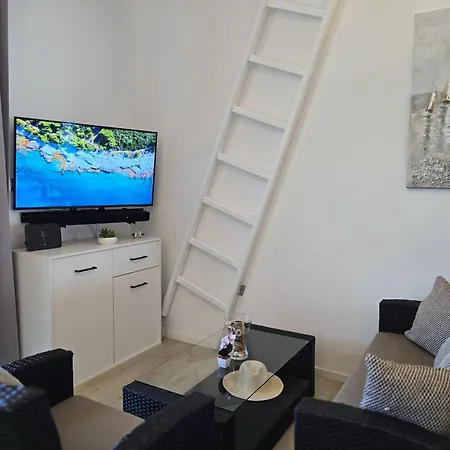 Bralo Apartment *